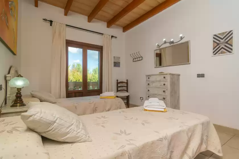 Ferienhaus auf Can berguins, Búger
