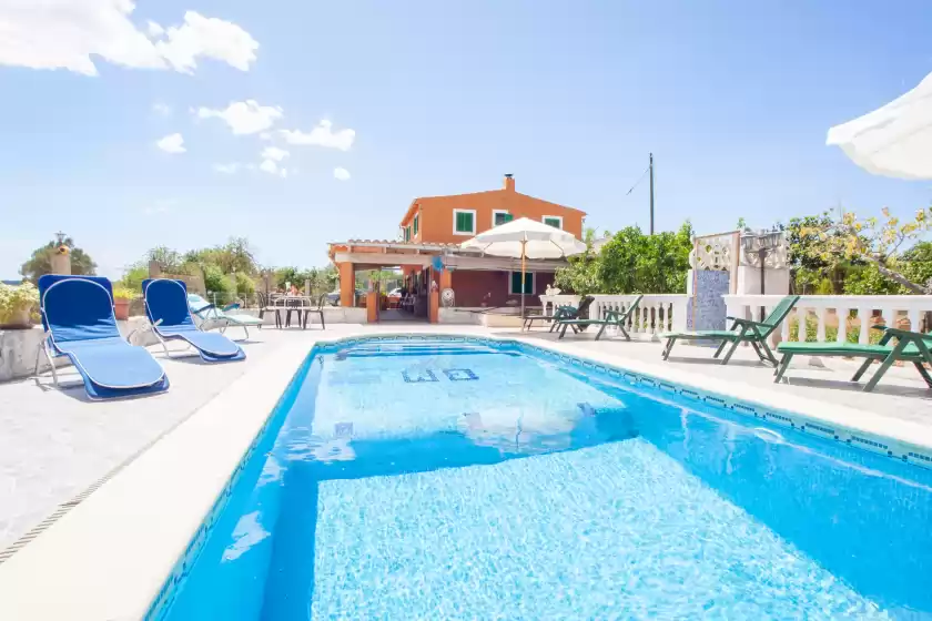 Holiday rentals in Sa casota, Consell