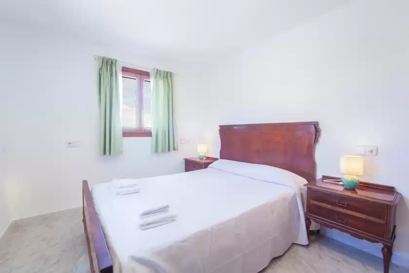 Holiday rentals in Sa casota, Consell