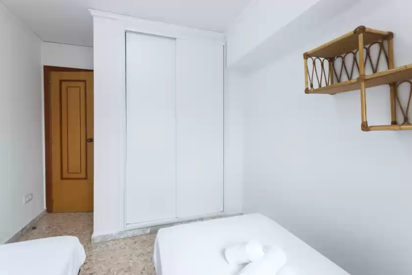 Ferienhaus auf Bahamas, Grau i Platja