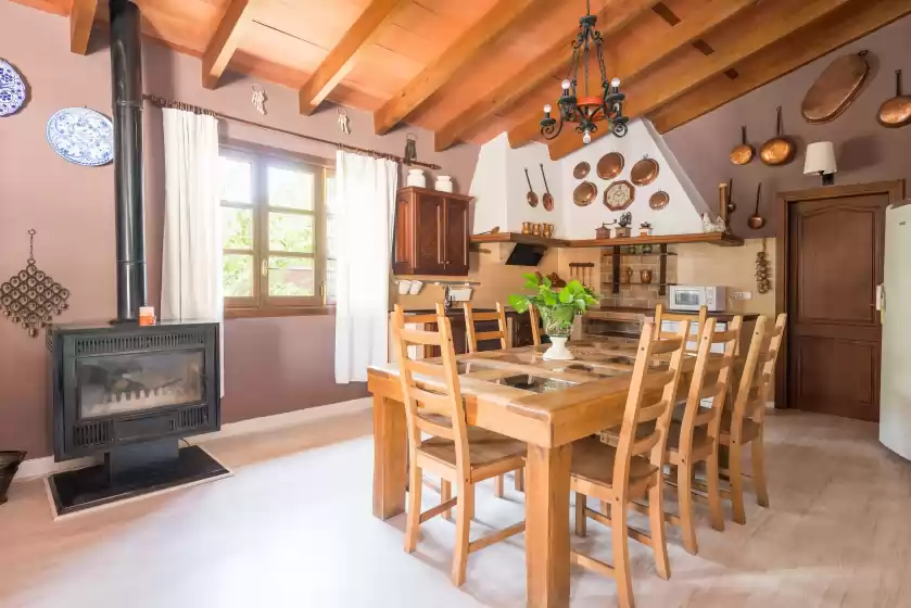 Holiday rentals in Cortijo, Lloseta