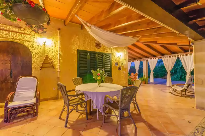 Holiday rentals in Cortijo, Lloseta