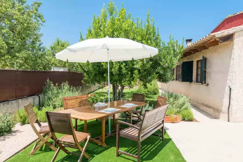 Holiday rentals in Cortijo, Lloseta