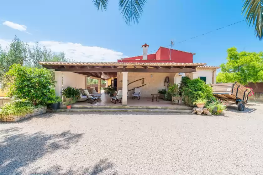 Holiday rentals in Cortijo, Lloseta