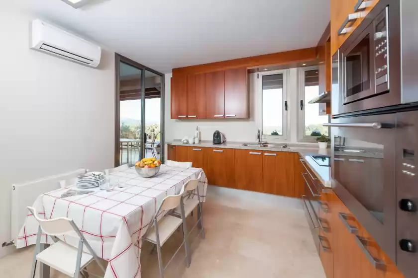 Holiday rentals in Corritx, Selva