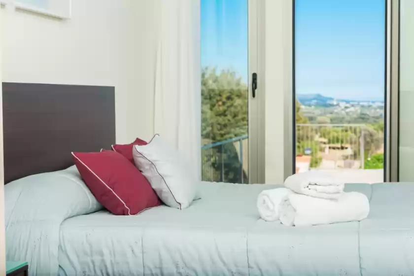 Holiday rentals in Corritx, Selva