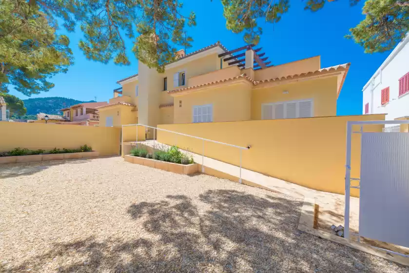 Holiday rentals in Seira, Sant Elm
