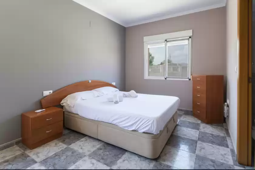 Holiday rentals in Cerezo, Grau i Platja