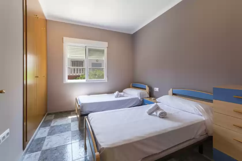 Holiday rentals in Cerezo, Grau i Platja
