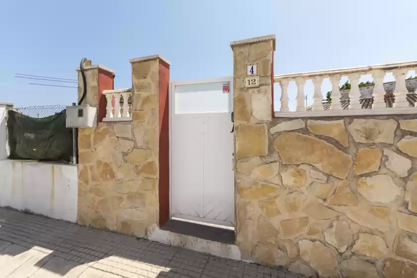 Holiday rentals in Cerezo, Grau i Platja