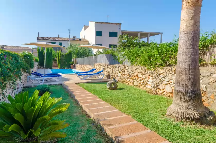 Holiday rentals in Cas padrins, Santanyí