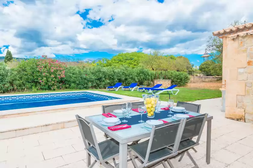 Holiday rentals in Can dato, Inca