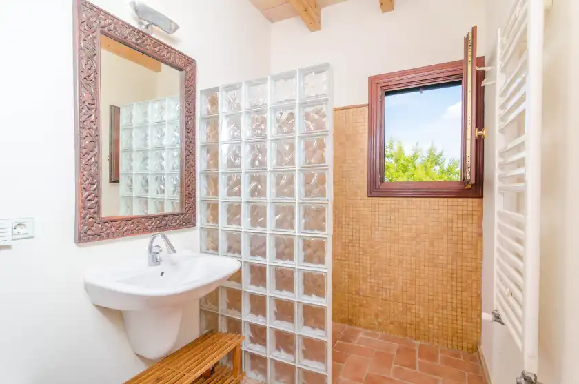 Holiday rentals in Es candils, Campos