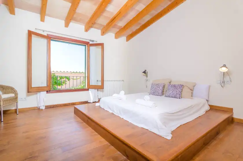 Holiday rentals in Es candils, Campos