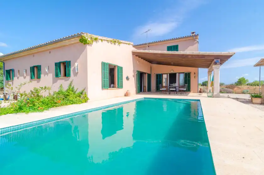 Holiday rentals in Es candils, Campos