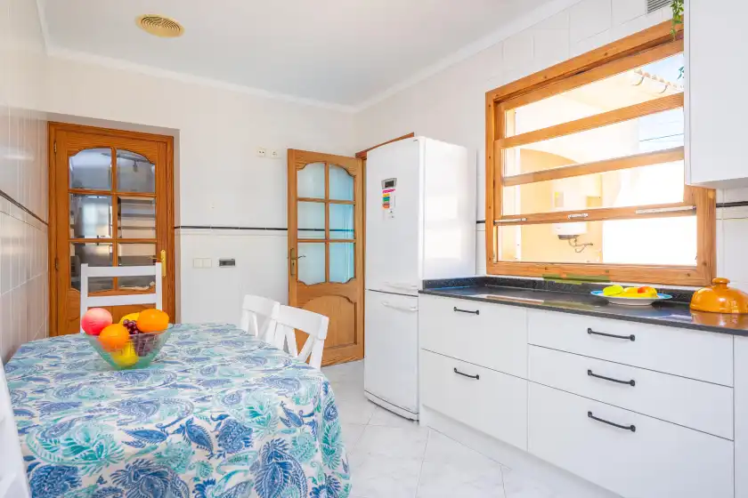 Holiday rentals in Can parrita, s'Estanyol de Migjorn