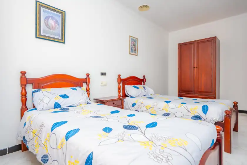 Holiday rentals in Can parrita, s'Estanyol de Migjorn
