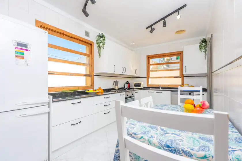 Holiday rentals in Can parrita, s'Estanyol de Migjorn