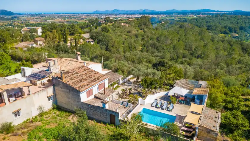 Holiday rentals in Casa catalina sarola