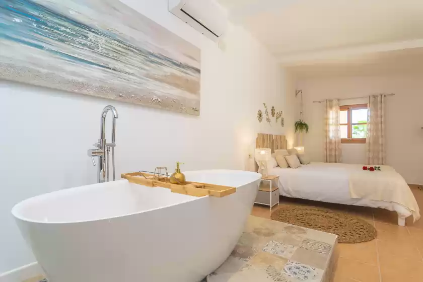 Holiday rentals in Short (short den rita), es Llombards