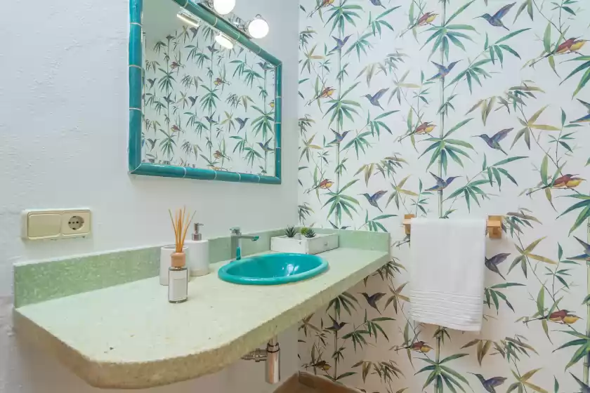 Holiday rentals in Short (short den rita), es Llombards