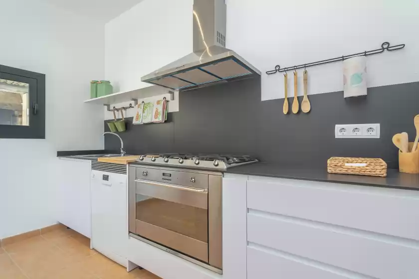 Holiday rentals in Short (short den rita), es Llombards