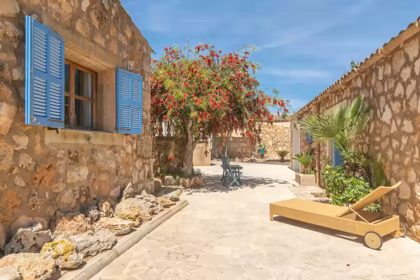 Holiday rentals in Short (short den rita), es Llombards