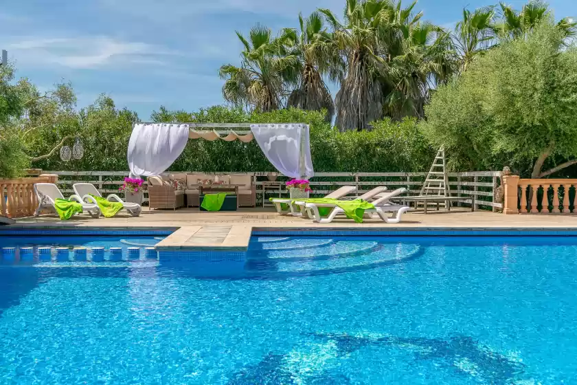 Holiday rentals in Short (short den rita), es Llombards