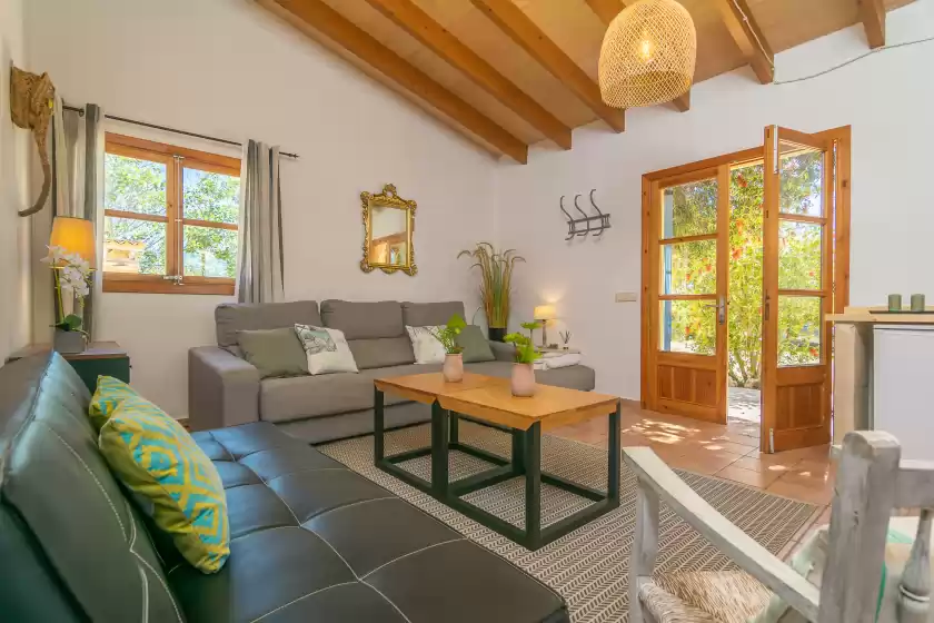 Holiday rentals in Short (short den rita), es Llombards