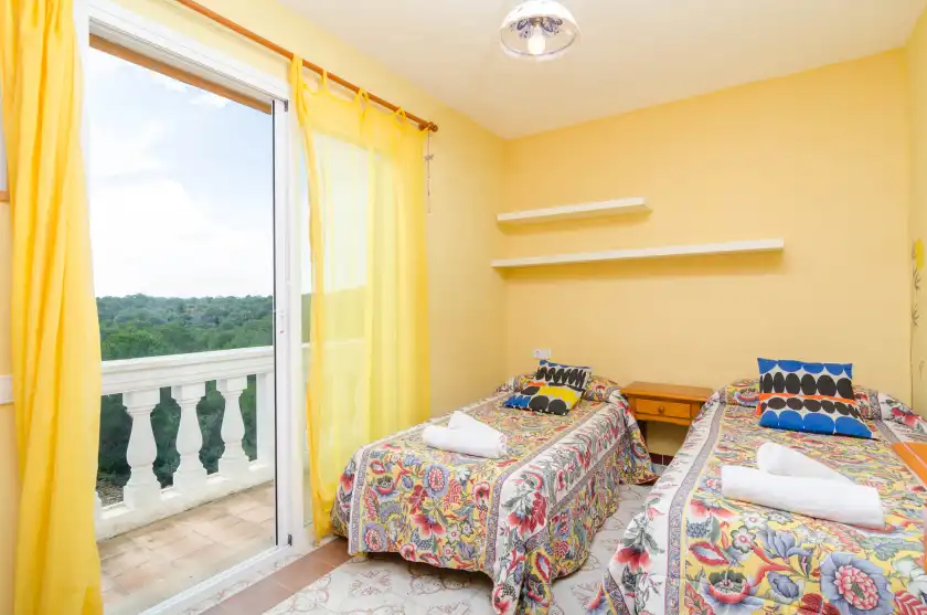 Holiday rentals in Ca tots, Cala Figuera