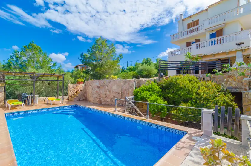 Holiday rentals in Ca tots