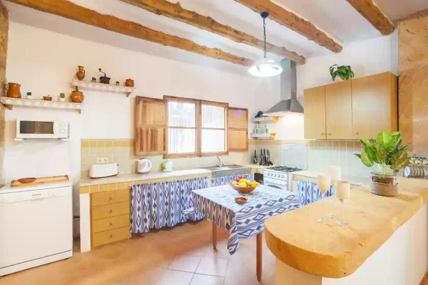 Holiday rentals in Sa cova (cova de rotana), Manacor