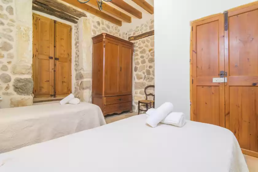 Holiday rentals in La bisbal, Moscari