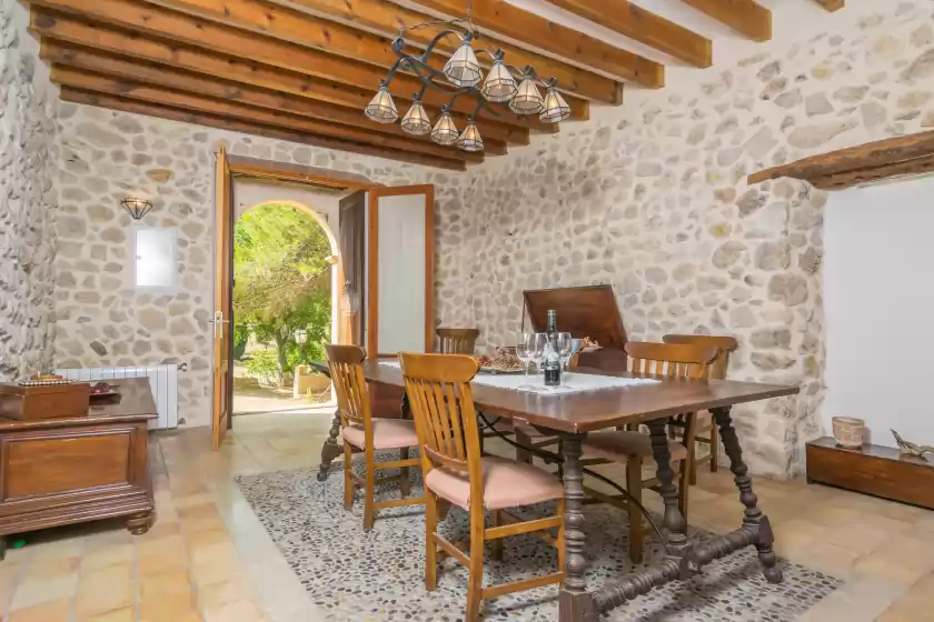 Holiday rentals in La bisbal, Moscari