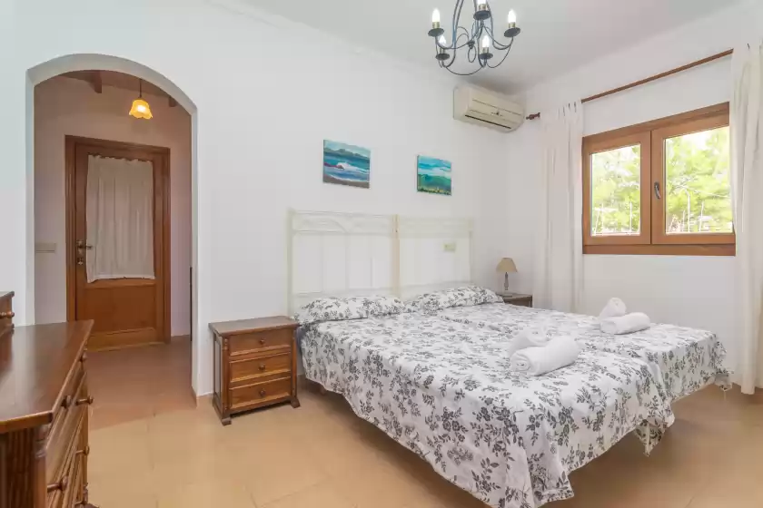 Holiday rentals in Son coll, Lloseta
