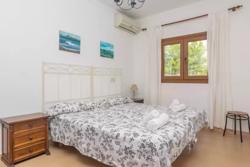 Holiday rentals in Son coll, Lloseta