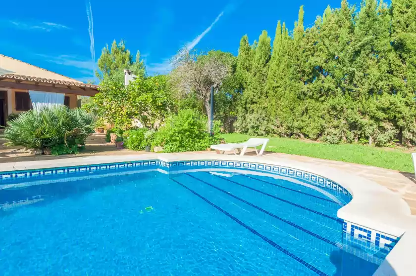 Holiday rentals in Son coll, Lloseta