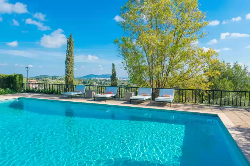 Alquiler vacacional en Villa parisien, Lloseta