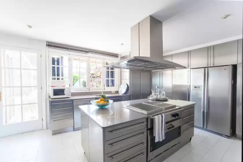 Alquiler vacacional en Villa parisien, Lloseta