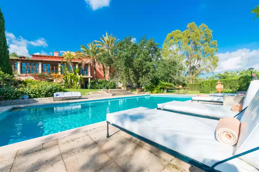 Alquiler vacacional en Villa parisien, Lloseta