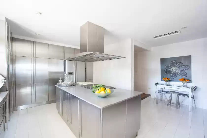 Alquiler vacacional en Villa parisien, Lloseta