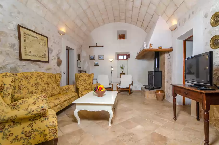 Holiday rentals in Moli den nico, Porreres
