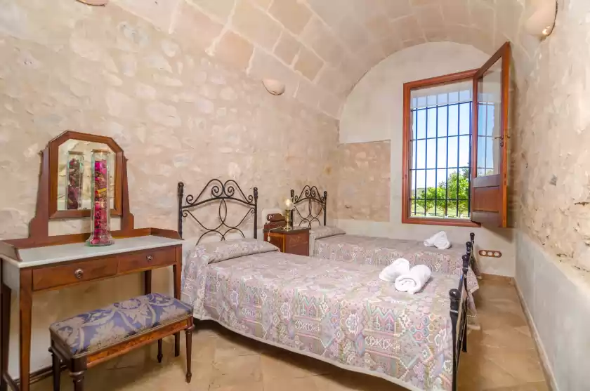 Holiday rentals in Moli den nico, Porreres