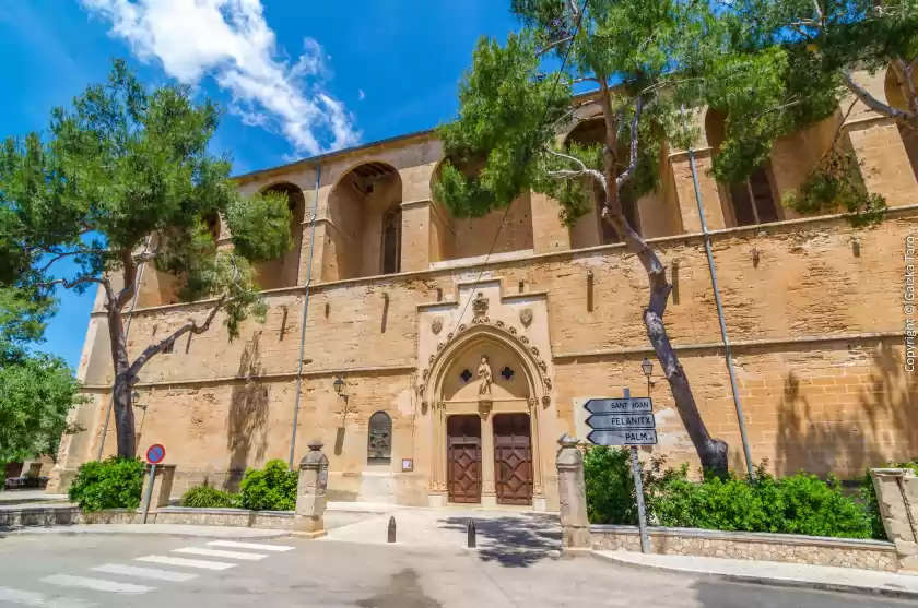Ferienhaus auf Son gibert, Petra