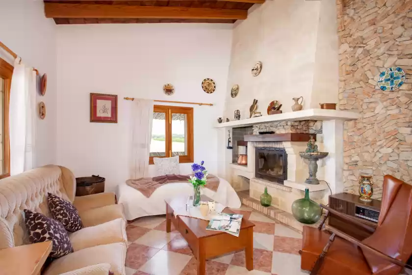 Ferienhaus auf Son gibert, Petra