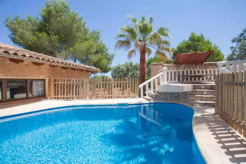 Ferienhaus auf Son gibert, Petra