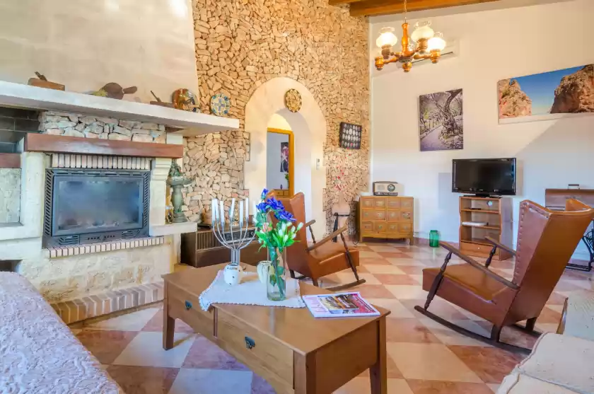 Ferienhaus auf Son gibert, Petra