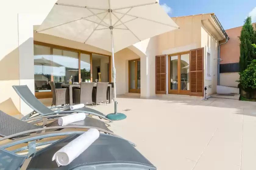 Holiday rentals in Llull, Son Carrió