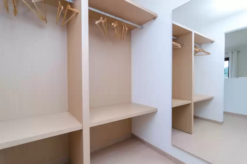 Holiday rentals in Llull, Son Carrió