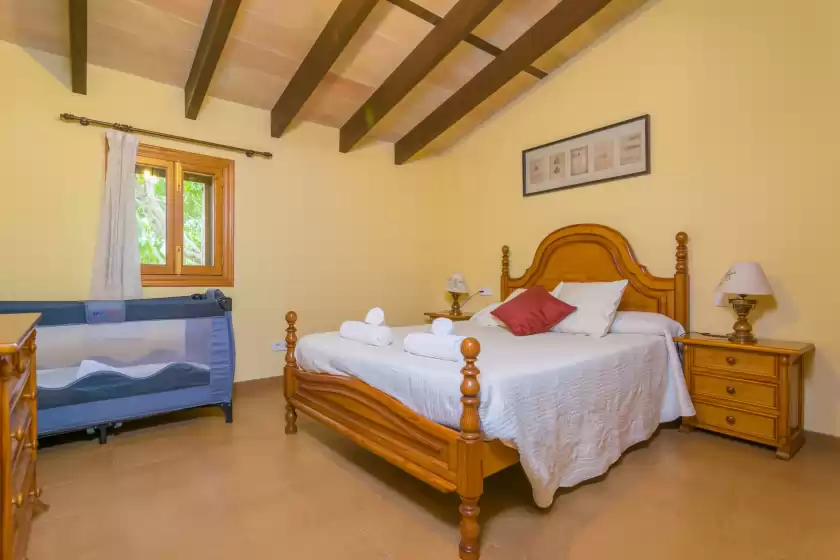 Holiday rentals in Finca son bosquer, Petra